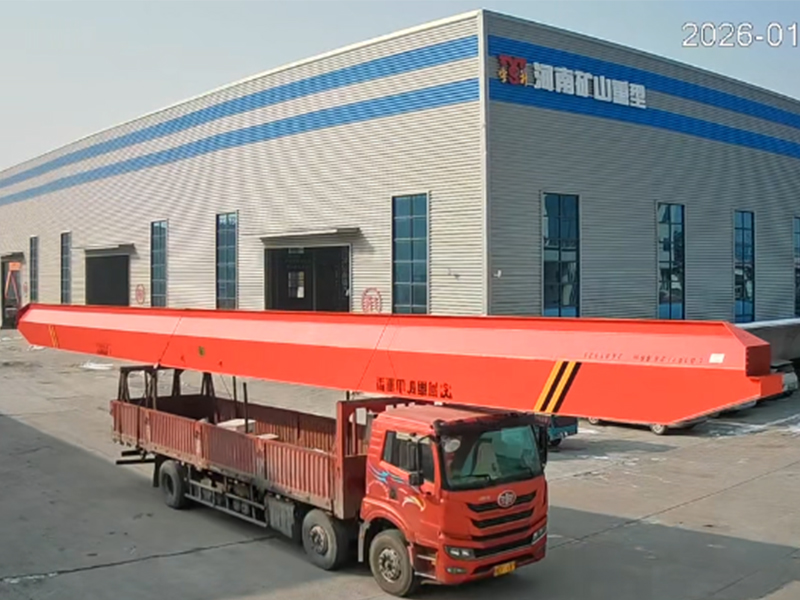 電動(dòng)單梁起重機(jī) LD10t-26.66m 制作完成 裝車(chē)發(fā)出